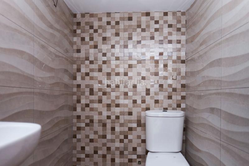 Foto 5792abca-60a5-447a-b0ef-702f5c542ab2. Maison jumelée dans Ctra. Circunvalación - La Magdalena Jaén