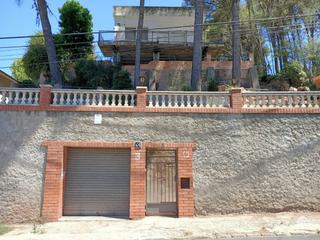 Chalet  Lourdes. Casa en calle lourdes