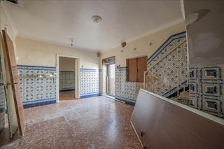 Casa aparellada  Huelva. Casa en calle huelva