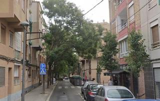 Pis  Mila i fontanals. Piso en calle mila i fontanals
