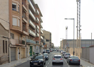 Pis  Urgell. Piso en calle urgell