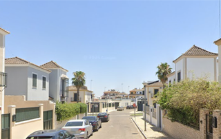 Xalet  Cardonas. Casa en calle cardonas