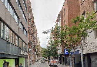 Flat  Poeta cabanyes. Piso en calle poeta cabanyes