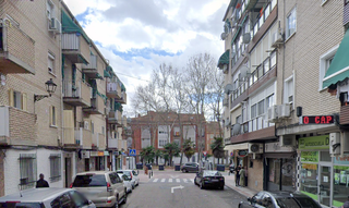 Pis  Nardos. Piso en calle nardos