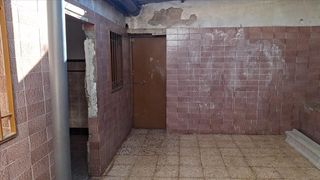 Casa aparellada a Granados