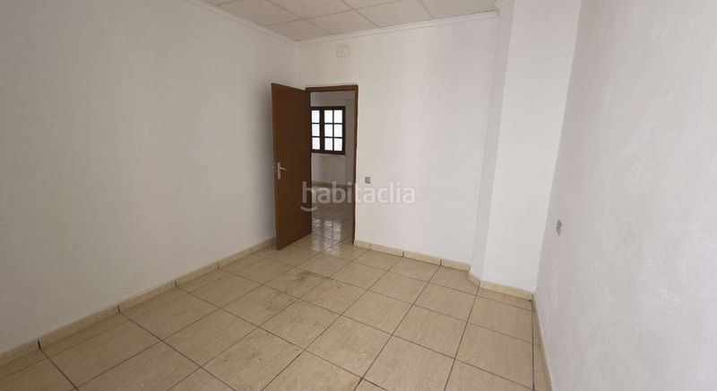 Foto b18f4b15-3bac-4471-9a81-3b4fa4c21bcb. Pis a Centro Ontinyent