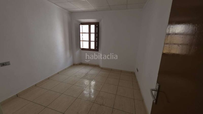 Foto c384c0e9-8f95-49bd-8ee8-dae089a9ac29. Pis a Centro Ontinyent