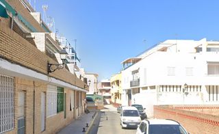 Erdgeschoss  Corvina. Piso en calle corvina