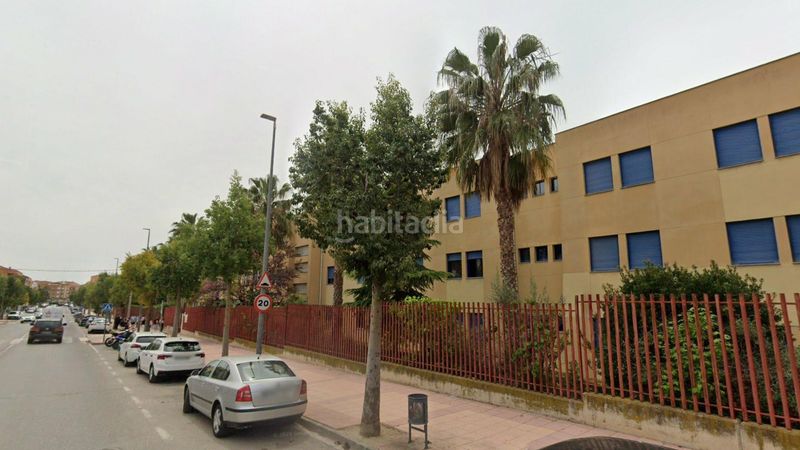 Foto fa076802-597a-436d-8545-6aeb3331d829. Casa aparellada a Hellín