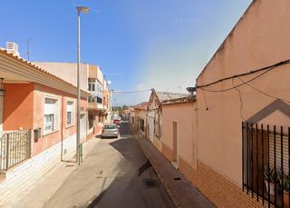 Ground floor  Ramon y cajal. Piso en calle ramon y cajal