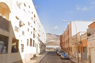 Etagenwohnung  Rio jandula (lg). Piso en calle rio jandula lg