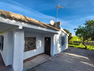 Chalet  Granados. Casa en calle granados
