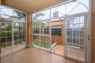 Casa aparellada  Miguel angel. Casa en calle miguel angel