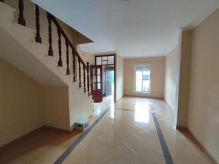 Casa aparellada  Picasso. Casa en calle picasso