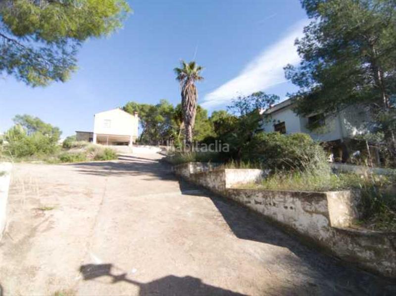 Foto 5e888344-ab15-4589-ad59-b4a6adc1242a. Xalet amb aparcament a Vilamarxant