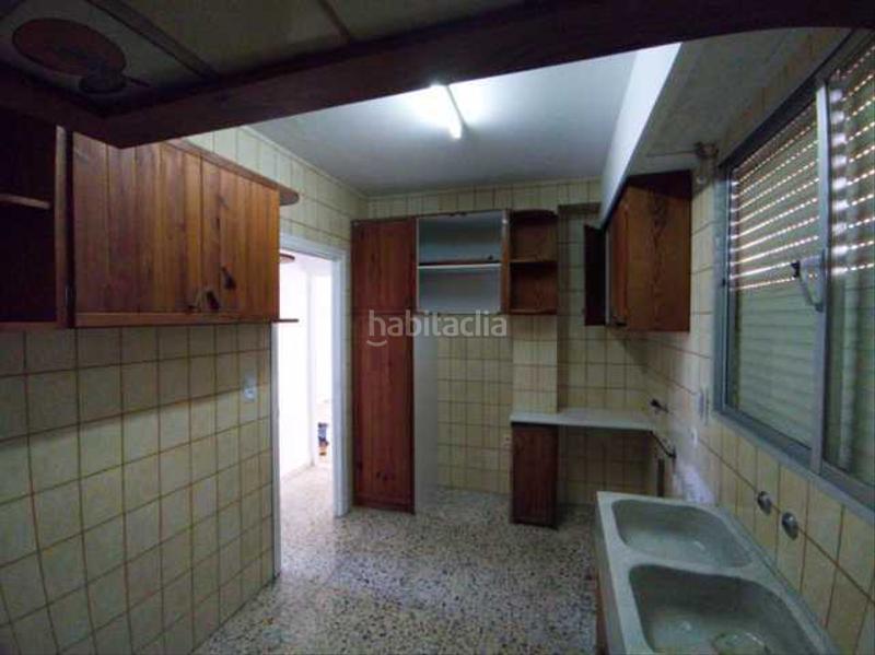 Foto bbbbb3e2-e9a4-4e74-8685-4c7c5ec74c72. Xalet amb aparcament a Vilamarxant