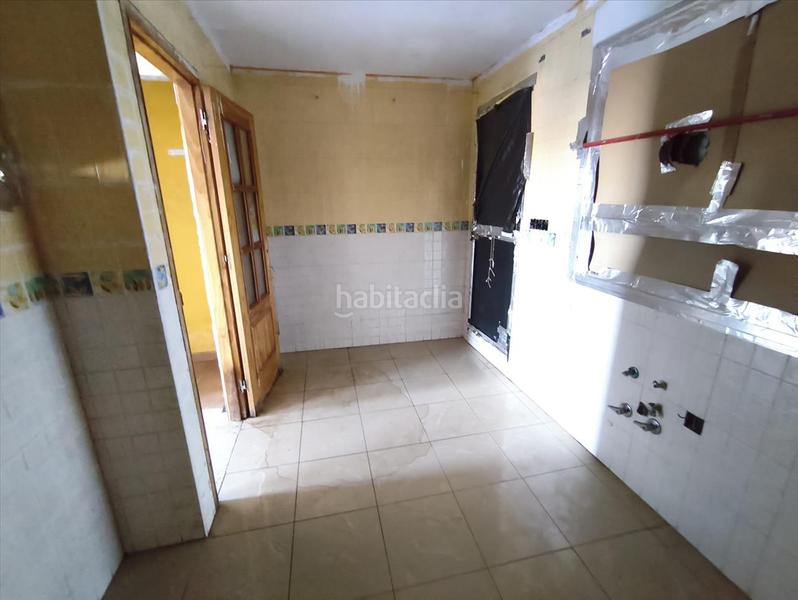 Foto 594abd7e-3c9b-4da4-afdd-7217f341f919. Casa pareada casa en calle torrecillas en Güevéjar