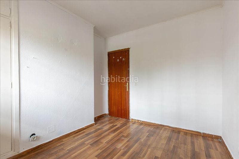 Piso en calle puebla de sanabria en Villaverde Alto Madrid - Imagen 12