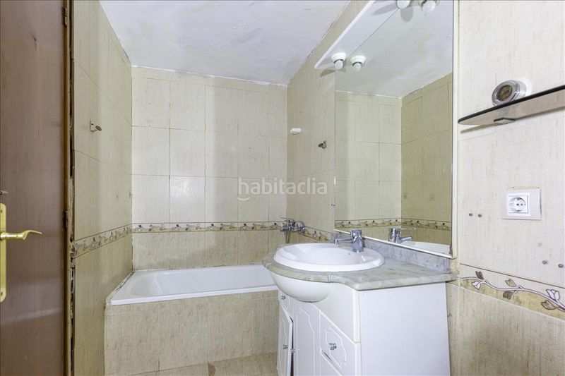 Piso en calle puebla de sanabria en Villaverde Alto Madrid - Imagen 16