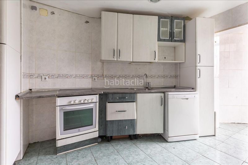 Piso en calle puebla de sanabria en Villaverde Alto Madrid - Imagen 14