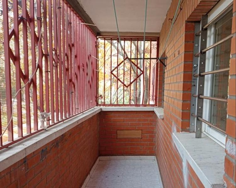 Foto f0ae0a08-e9b6-4827-b03c-b3b75de1a3e0. Appartement dans Villaverde Alto Madrid