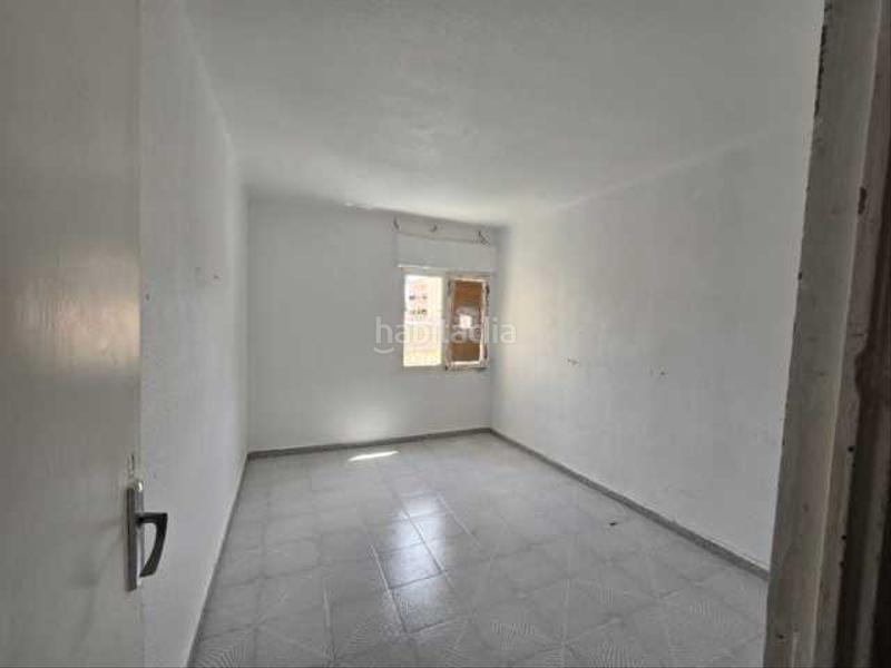 Foto cfefd0ea-c076-4061-a983-06466f26f0a2. Flat in Carrús Este Elche / Elx