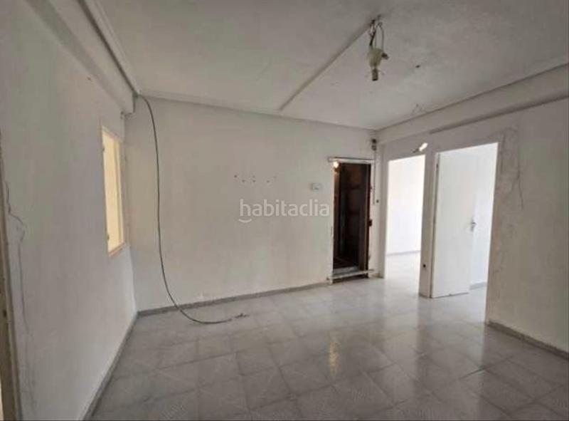 Foto e2522996-125e-44ce-8521-55a4b9381fb2. Flat in Carrús Este Elche / Elx