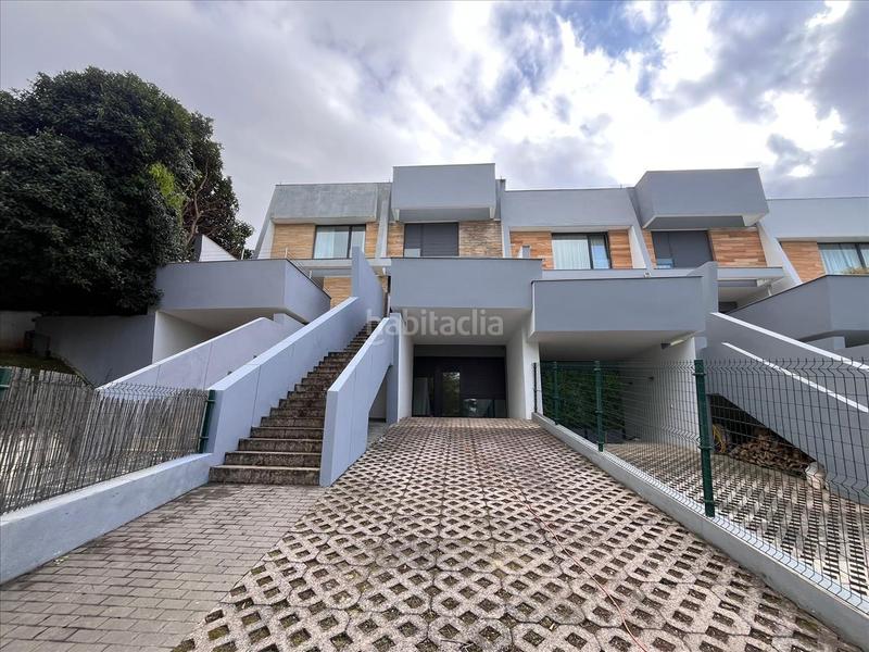 Foto 663f50ca-39a0-4e85-b29f-036c851fd201. Casa pareada casa en calle polo sur en San Enrique-Guadiaro-Pueblo Nuevo Sotogrande