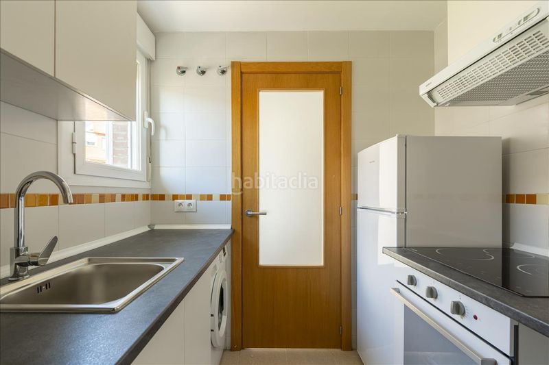 Piso en calle apostol santiago en Ventas Madrid - Imagen 7