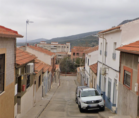Casa pareada  Flor. Casa en calle flor