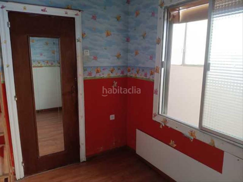 Foto 23fd58e8-656e-443b-bc85-827e00911479. Erdgeschoss in La Gavarra Cornellà de Llobregat