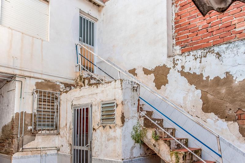 Foto d9b8bc52-b63a-44c3-8f01-c45674fa847b. Maison jumelée dans Beniaján Murcia