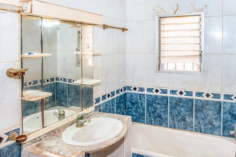 Foto e3b09eb6-9a48-42d5-aac7-c2d32fad1776. Maison jumelée dans Beniaján Murcia