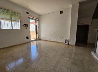 Casa aparellada a De Los Naranjos