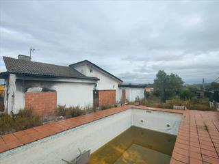 Xalet  Masquefa. Casa en avenida masquefa