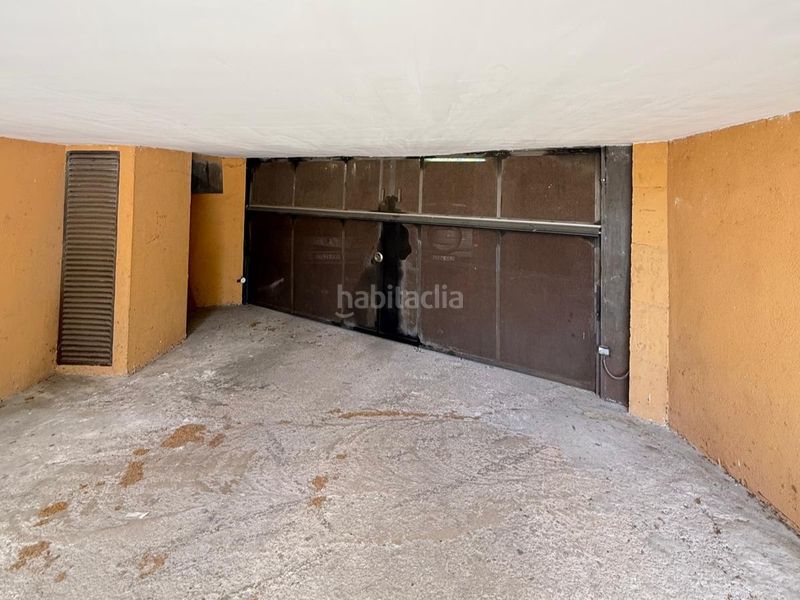Foto b6e2426c-053f-4d42-b1a8-85713a6aa5b9. Aparcament cotxe a Ca n´Oriol Rubí