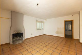 Chalet  De la ribera. Casa en calle de la ribera