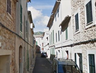 Doppelhaus  Can palou. Casa en calle can palou