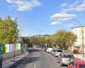 Etagenwohnung  Argamasilla. Piso en plaza argamasilla