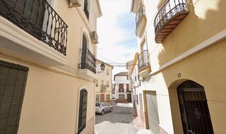 Casa aparellada  Del cura. Casa en calle del cura