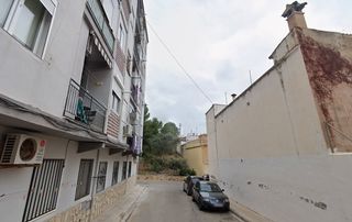 Etagenwohnung  Capurri. Piso en calle capurri