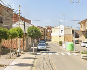 Casa aparellada  Principe de viana. Casa en calle principe de viana