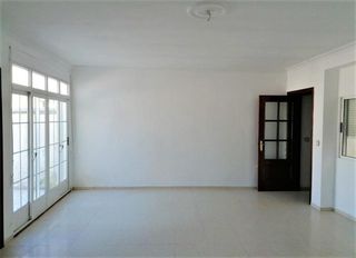 Doppelhaus in PEREZ GALDOS