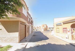 Duplex  San diego. Piso en calle san diego