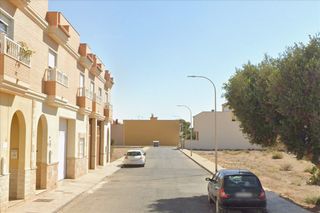 Duplex  San diego. Piso en calle san diego