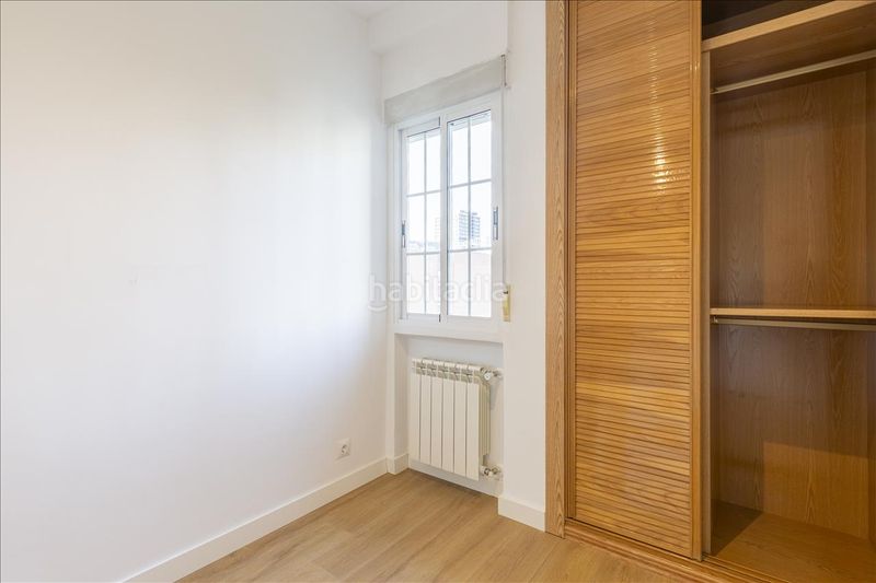 Piso en calle oña en Virgen del Cortijo-Manoteras Madrid - Imagen 12