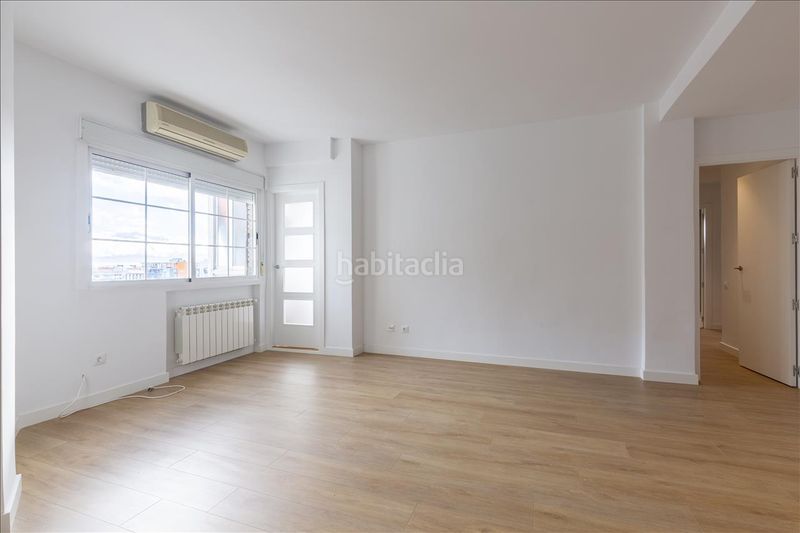 Piso en calle oña en Virgen del Cortijo-Manoteras Madrid - Imagen 3