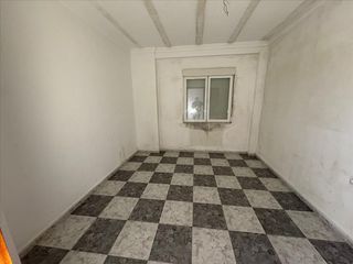 Casa aparellada  Eras. Casa en travesía eras