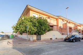 Doppelhaus  San cristóbal. Casa en calle san cristóbal