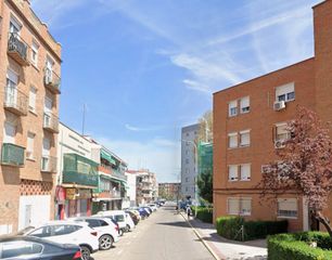Etagenwohnung  Belen. Piso en calle belen